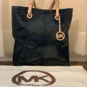 Michael Kors Shoulder Bag